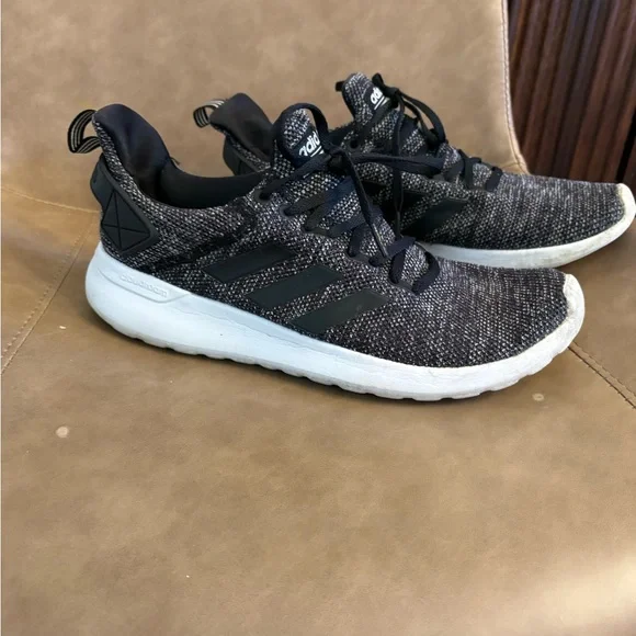 Adidas men’s Lyte Racer Byd black gray shoes sneaker athletic size 9.5 - Picture 5 of 9